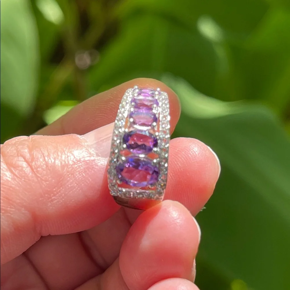 Genuine Natural Purple Amethyst 2ct, White Topaz .20 Gemstone Silver Ring Size 6